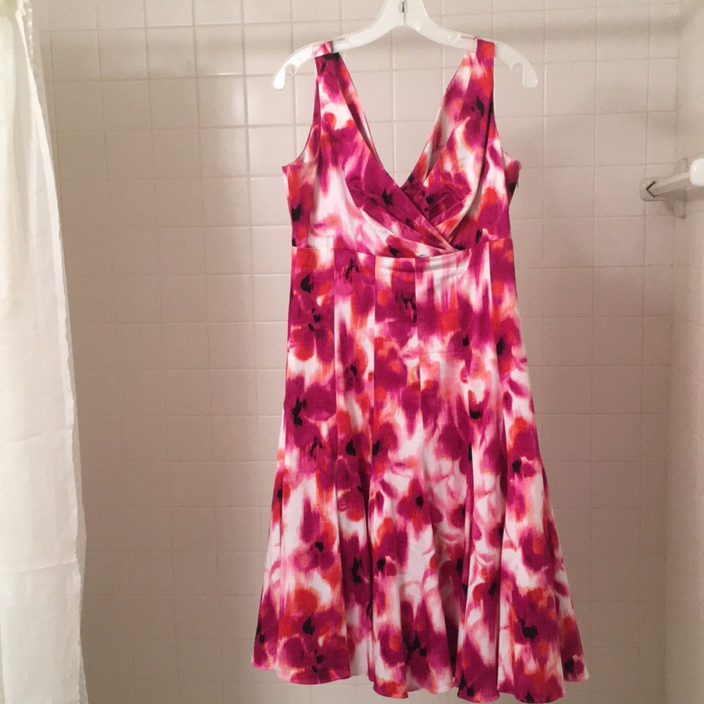 Colorful V-neck Sundress with Full, Flared Bottom